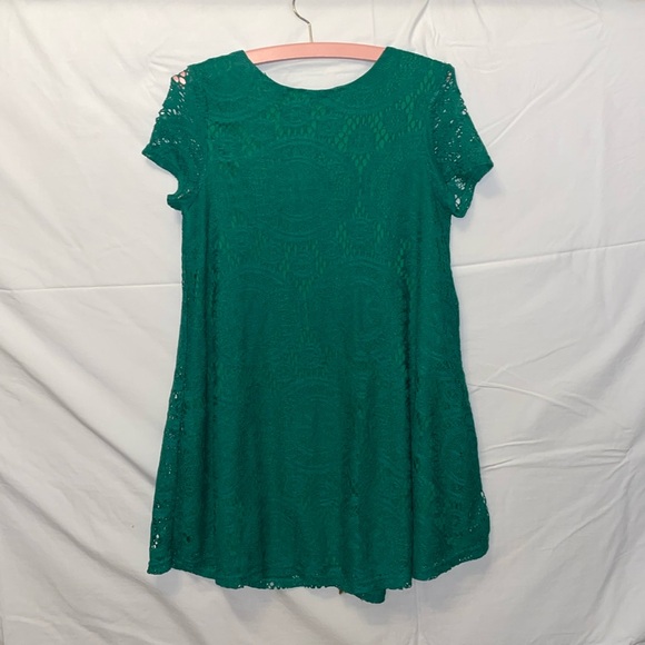 Green Flowy Mini Dress - Picture 1 of 3